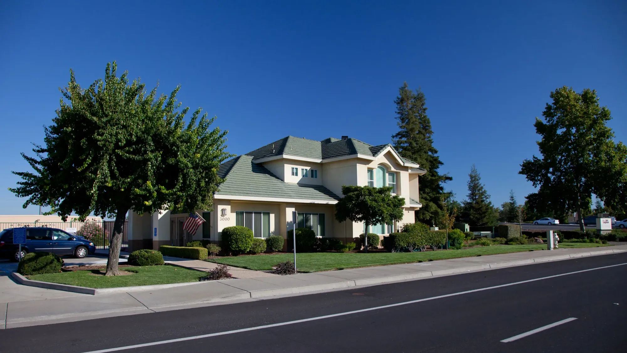 The two-story rental office at Laguna Self Storage in Elk Grove, CA, seen from the street